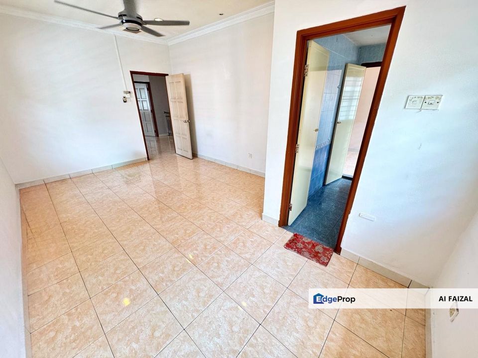 Gated & Guarded Lestari Mansion @ Seri Kembangan, Selangor, Seri Kembangan