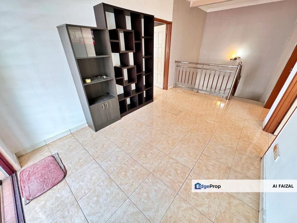 Gated & Guarded Lestari Mansion @ Seri Kembangan, Selangor, Seri Kembangan