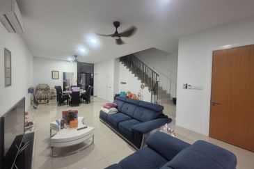 Reef Of Tropics, Setia Eco Glades