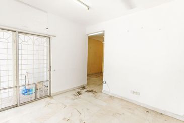 Double Storey House Putra Permai Seksyen 10 Putra Heights Subang Jaya