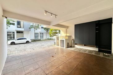 Mozart, Symphony Hills