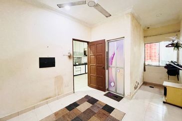 RENOVATED & EXTENDED DOUBLE STOREY TERRACE, 