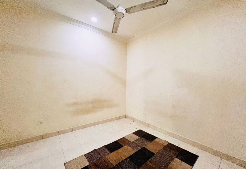 RENOVATED & EXTENDED DOUBLE STOREY TERRACE, 