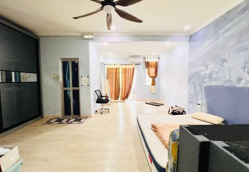 RENOVATED & EXTENDED DOUBLE STOREY TERRACE, 