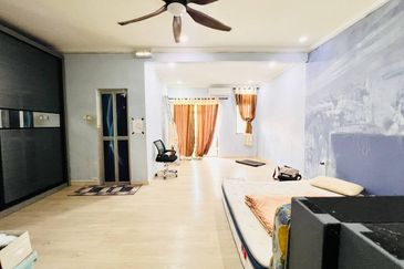 RENOVATED & EXTENDED DOUBLE STOREY TERRACE, 