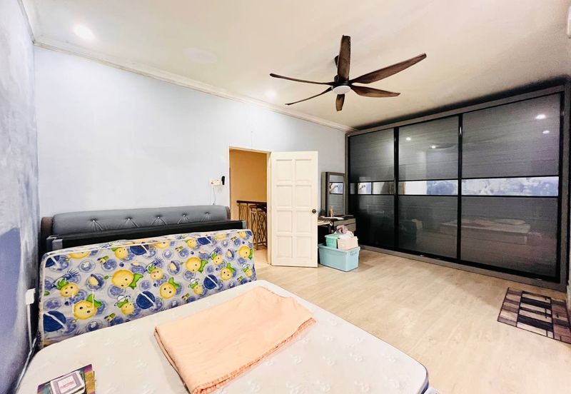 RENOVATED & EXTENDED DOUBLE STOREY TERRACE, 