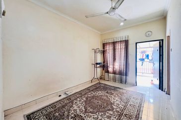 RENOVATED & EXTENDED DOUBLE STOREY TERRACE, 