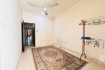 RENOVATED & EXTENDED DOUBLE STOREY TERRACE, 