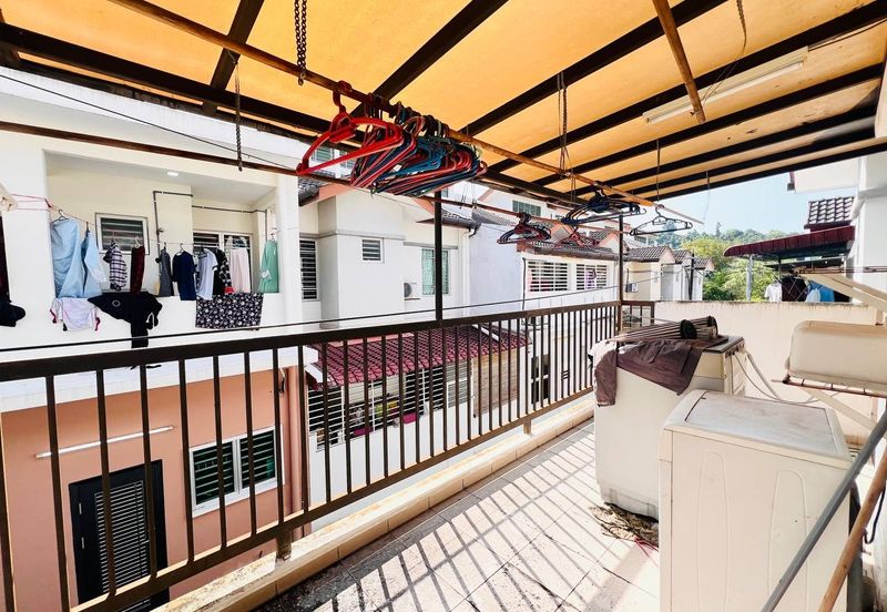 RENOVATED & EXTENDED DOUBLE STOREY TERRACE, 