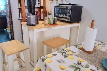 Renovated 1.5 Storey @ Jalan Nuri Sekyaen 7/22 Kota Damansara