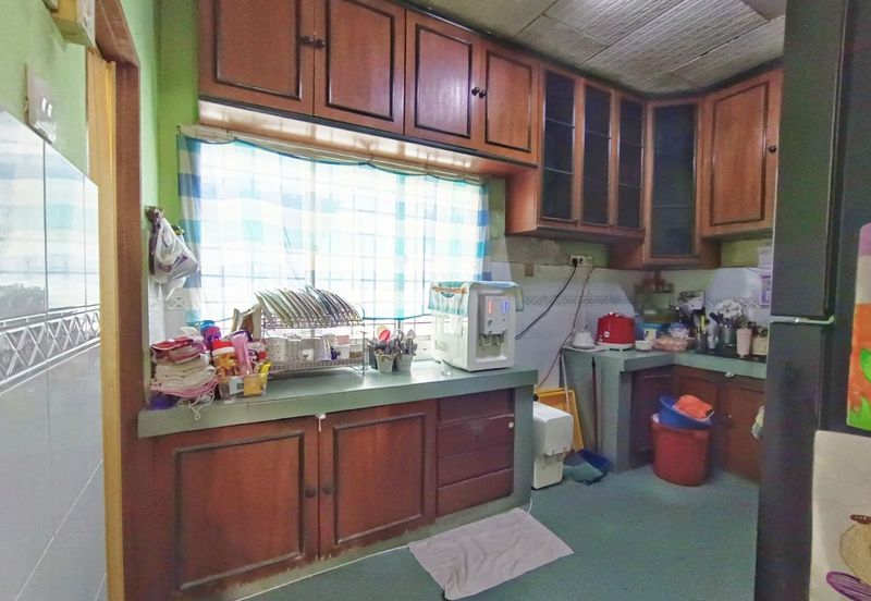 Renovated 1.5 Storey @ Jalan Nuri Sekyaen 7/22 Kota Damansara