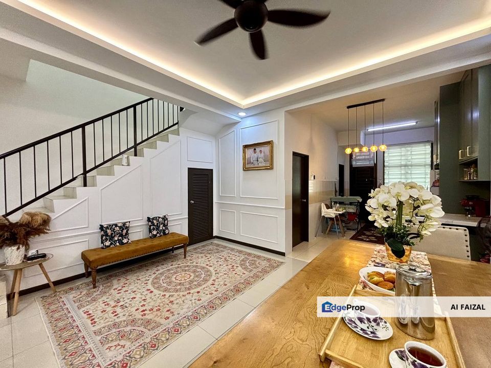 Renovated 2 Storey Terrace @ Taman Saujana Klia Fasa 1 Sepang, Selangor, Sepang