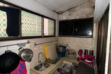 2 Storey Terraced Taman Aroma Tropika Alam Megah