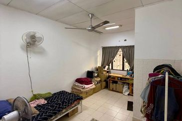 2 Storey Terraced Taman Aroma Tropika Alam Megah