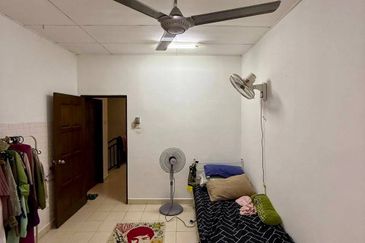 2 Storey Terraced Taman Aroma Tropika Alam Megah