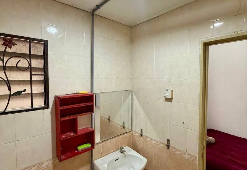 2 Storey Terraced Taman Aroma Tropika Alam Megah