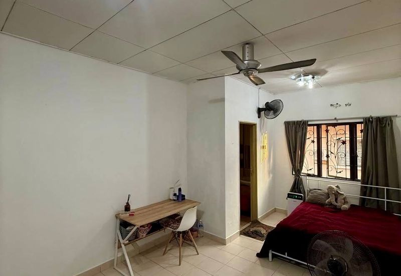 2 Storey Terraced Taman Aroma Tropika Alam Megah