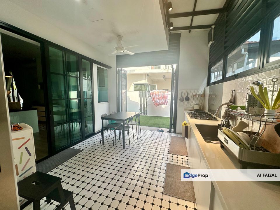 2 Storey Superlink  Cassia Garden NICE UNIT, Selangor, Cyberjaya