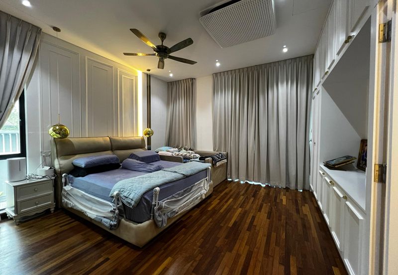 Isle of Botanica, Setia Eco Glades