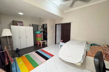 Facing Open 2 Storey Impian Indah Saujana Kajang