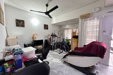 Facing Open 2 Storey Impian Indah Saujana Kajang