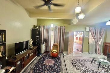 Jalan Suakasih @ Tun Hussein Onn