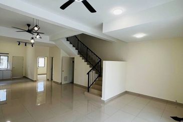 Monet Springtime @ Sunsuria City