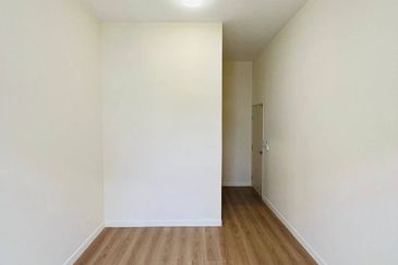 Monet Springtime @ Sunsuria City