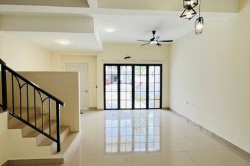 Monet Springtime @ Sunsuria City