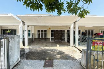 Single Storey Terrace Budiman Valley @Seksyen U15 Shah Alam