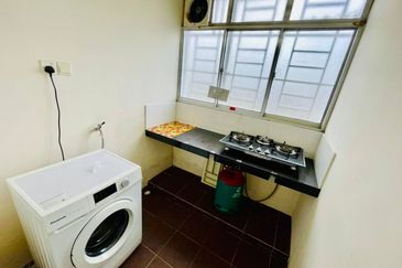 PV20 Platinum Lake Condo Setapak