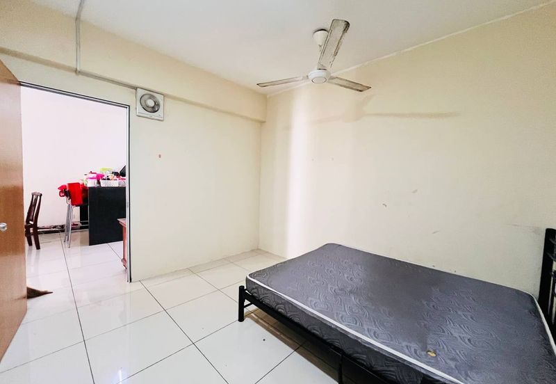 PV20 Platinum Lake Condominium Setapak