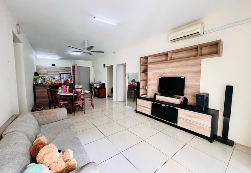 PV20 Platinum Lake Condominium Setapak