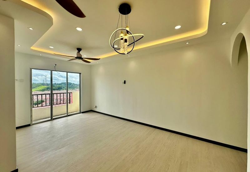 Taman Pinggiran Putra