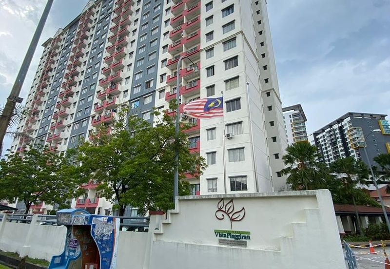 Taman Pinggiran Putra