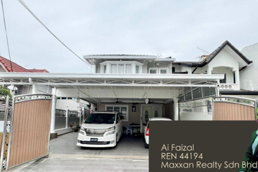 End Lot Double Storey Superlink Wangsa Maju Seksyen 6, KL.