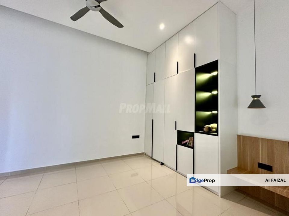 Double Storey Bungalow in Kayangan Heights, Shah Alam., Selangor, Shah Alam