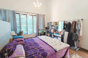 2 Storey Terrace Corner Lot @ Ivy Denai Alam, Shah Alam