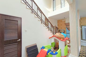 2 Storey Terrace Corner Lot @ Ivy Denai Alam, Shah Alam