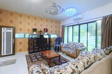 2 Storey Terrace Corner Lot @ Ivy Denai Alam, Shah Alam