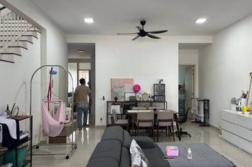 Cradleton @ Eco Majestic