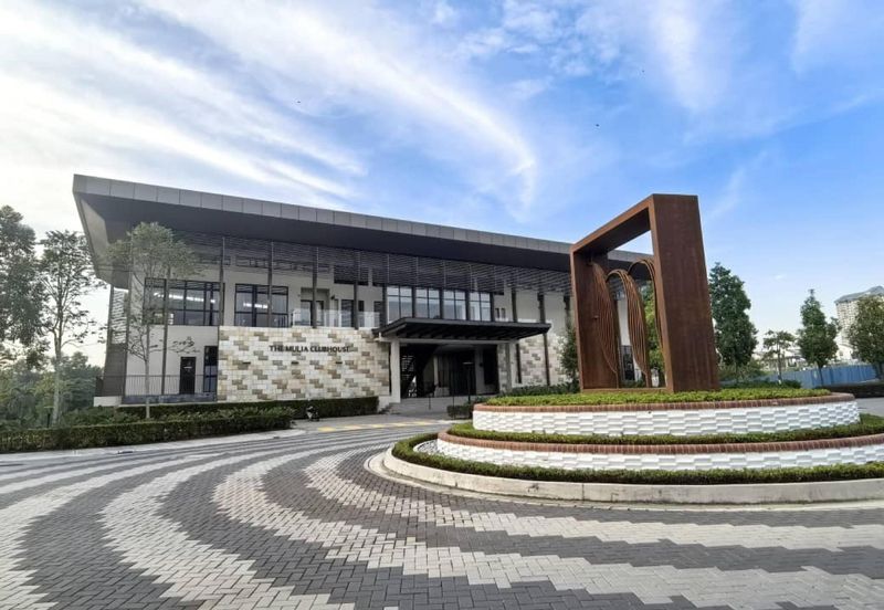 Renovated 3 Storey House @ The Mulia Residence Cyberjaya