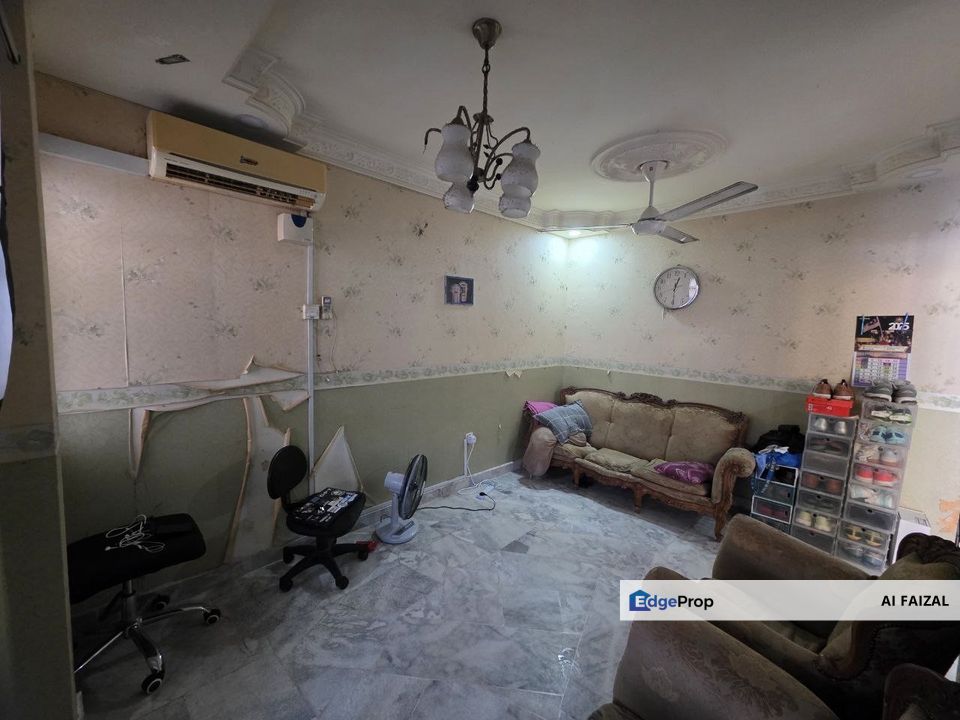 Double Storey Terrace Seksyen 15 Bandar Baru Bangi, Selangor, Bangi