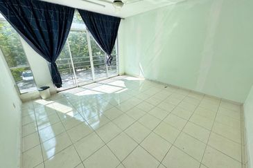 Bangi Avenue 3, Seksyen 7