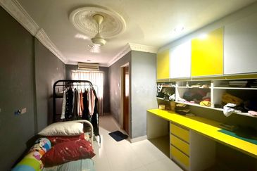 Taman Saujana Puchong