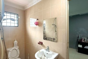 Taman Saujana Puchong