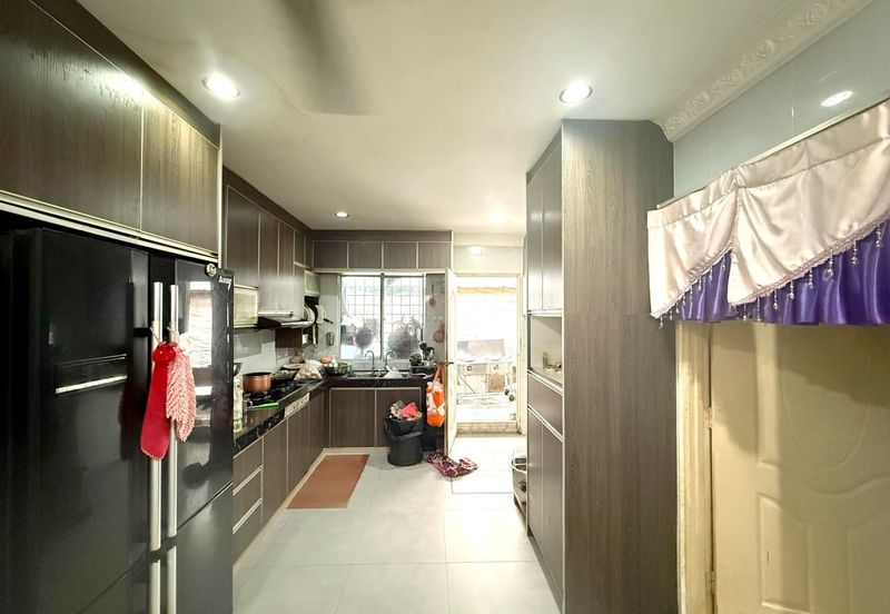 Taman Saujana Puchong