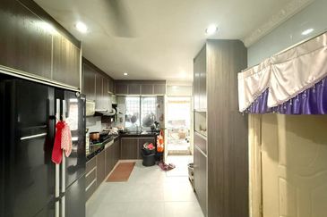 Taman Saujana Puchong