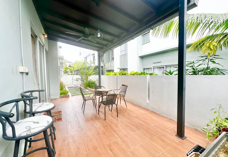 Parkfield Residences, Tropicana Heights