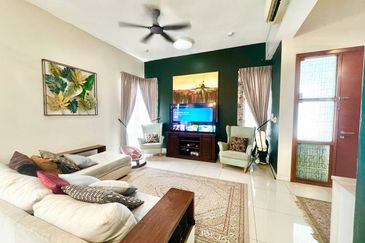 Parkfield Residences, Tropicana Heights